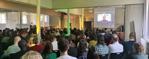 « Résister et réinventer » : deux jours de lumière au cœur d’un automne lancinant